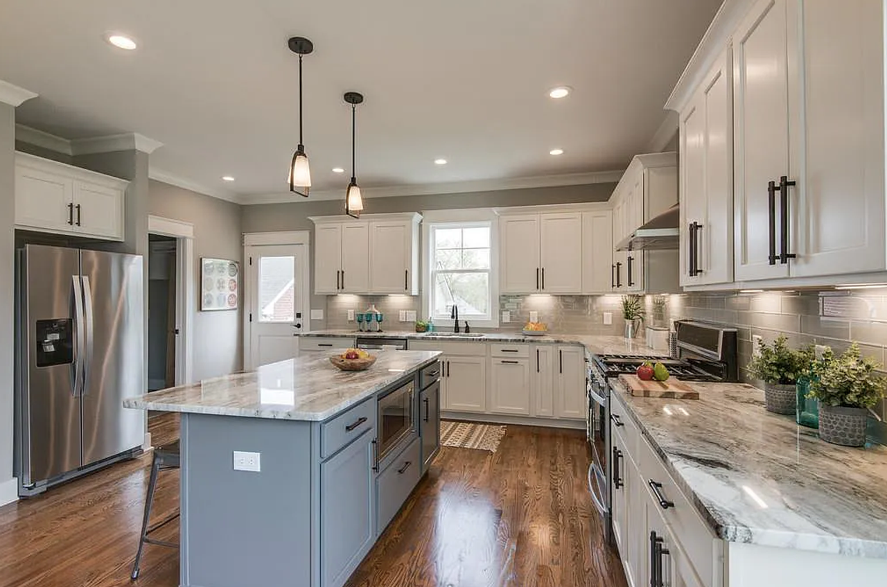 2017 12th Ave N - Photo 4 of 19