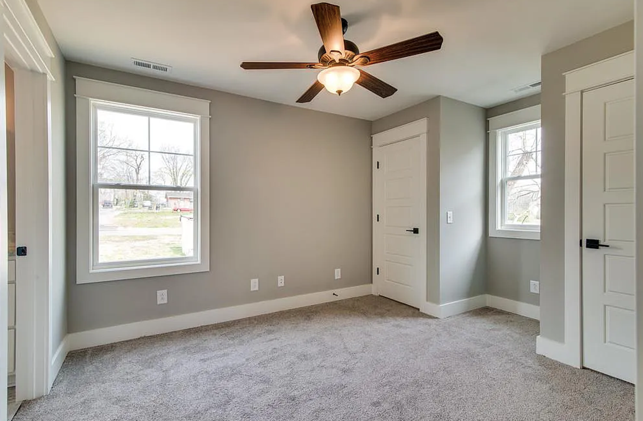 2017 12th Ave N - Photo 5 of 19