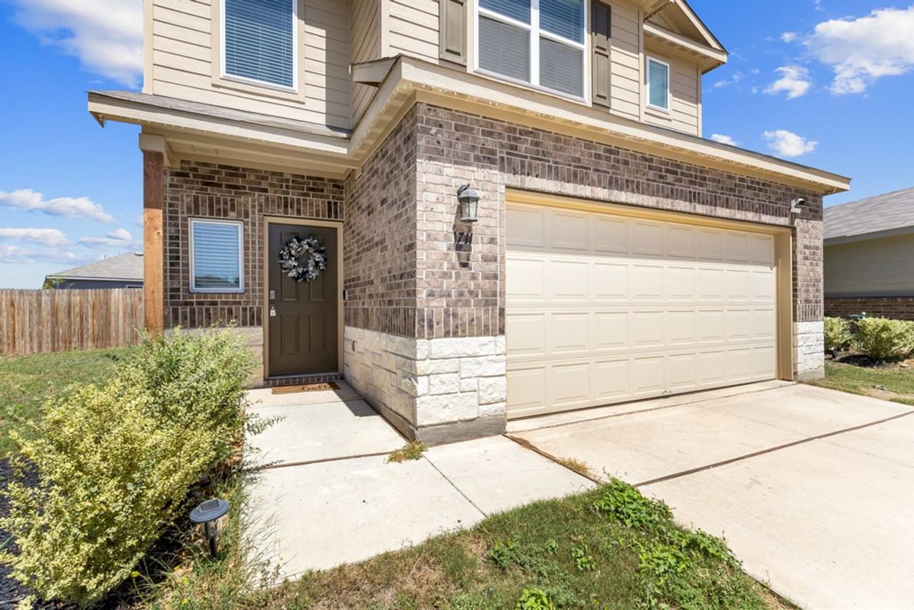 1711 Cody Clf - Photo 2 of 23