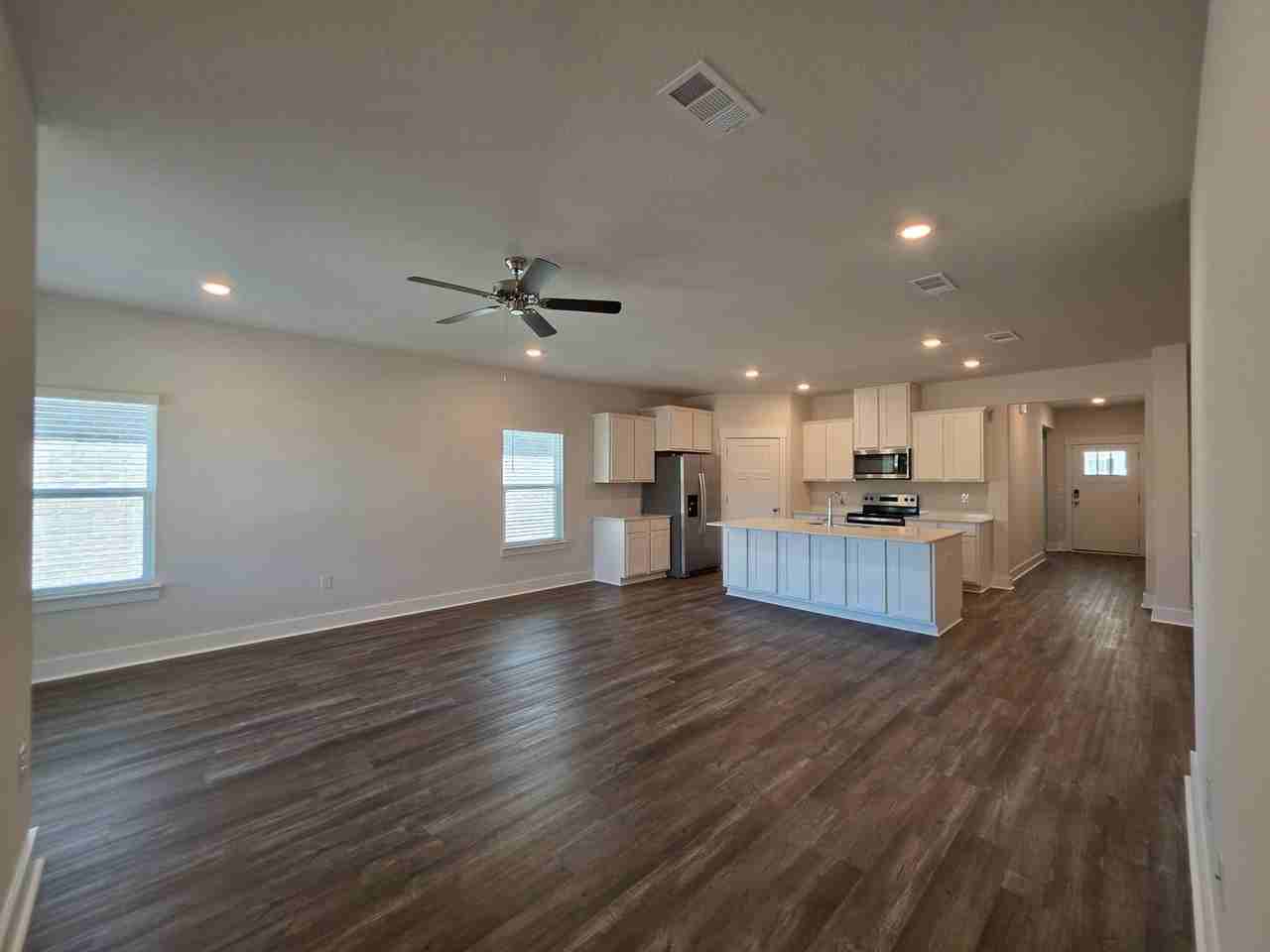 5839 Sargassum Ln - Photo 3 of 47