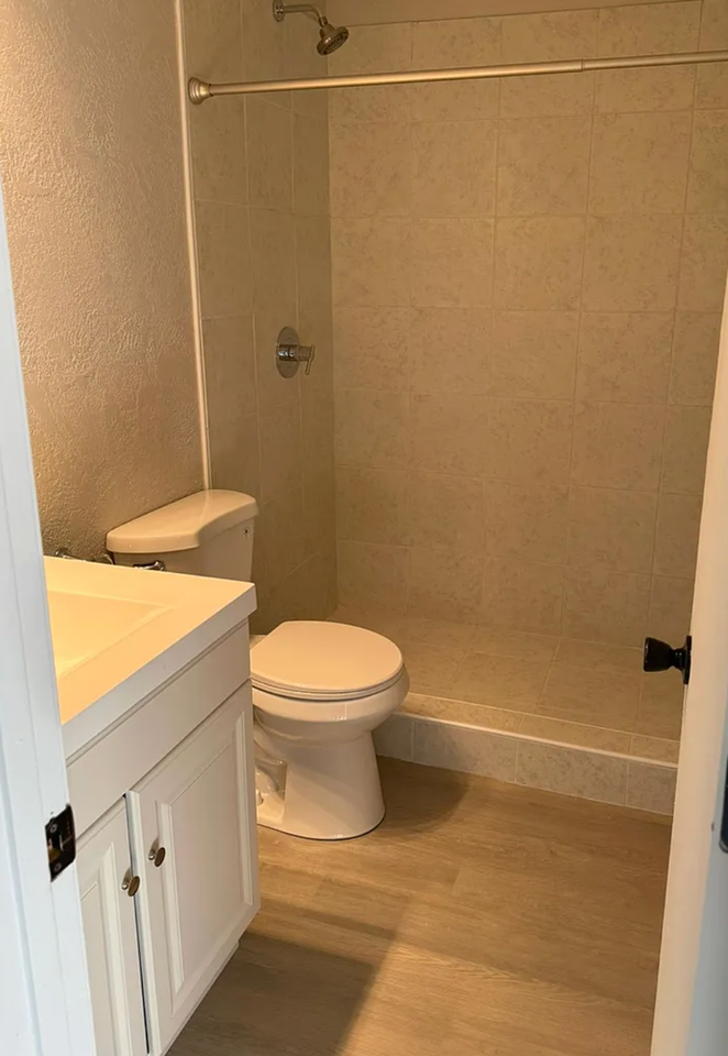 2901 Tepee Ave - Photo 6 of 10