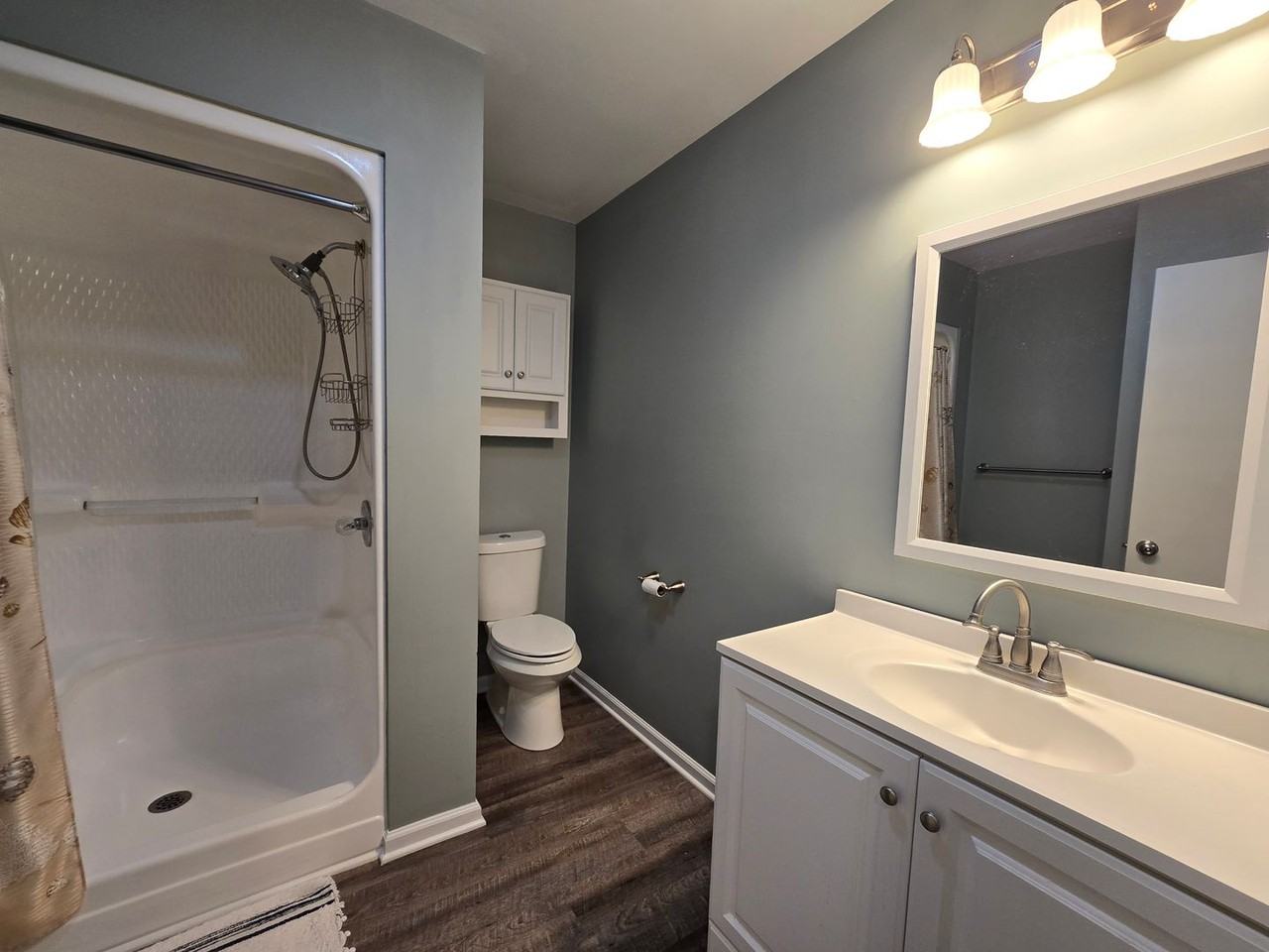 108 Charlene Dr - Photo 7 of 11