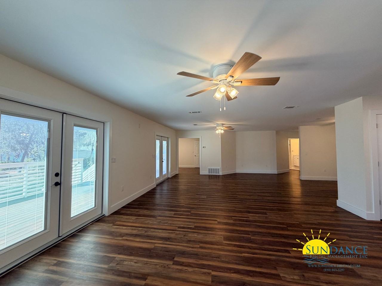 1019 Christy Dr - Photo 4 of 34