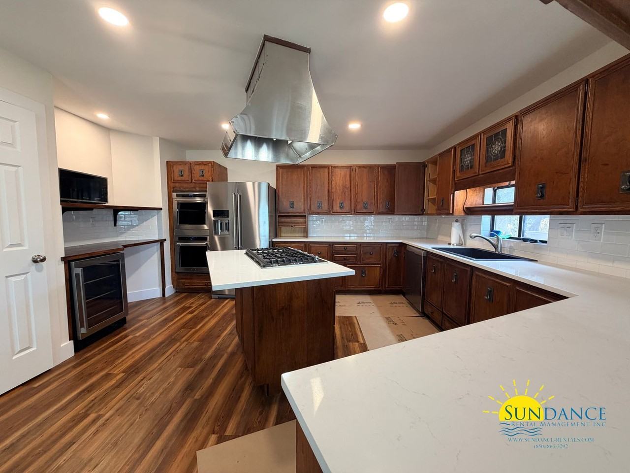 1019 Christy Dr - Photo 5 of 34