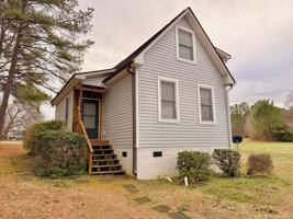 featured image of 105 Quail Springs Ct