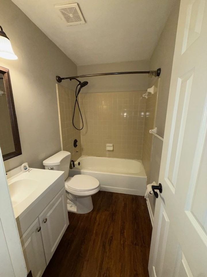 124 Whetherbine Way W #A - Photo 7 of 10