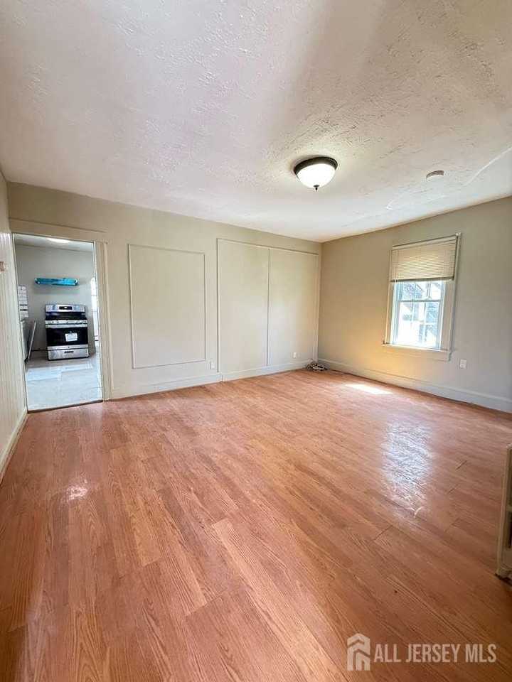 Jefferson Ave - Photo 3 of 14