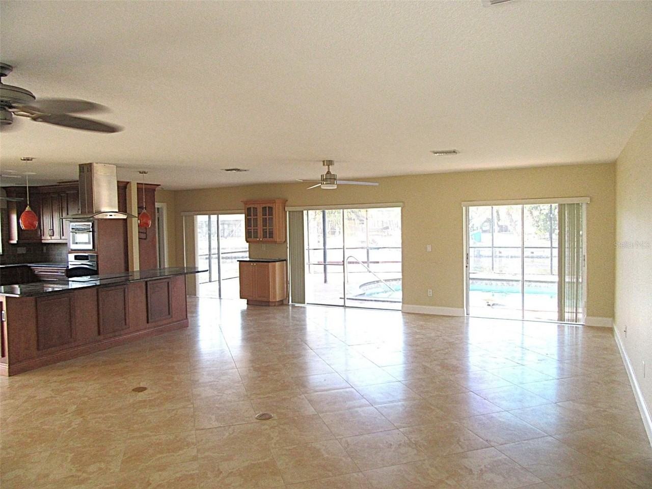 4429 Crews Ct - Photo 2 of 22