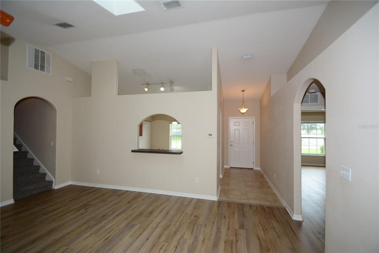 20 Wheeler Ln - Photo 4 of 42