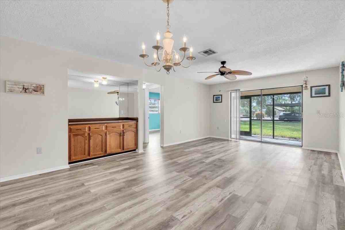 380 Three Lakes Ln #K - Photo 4 of 35