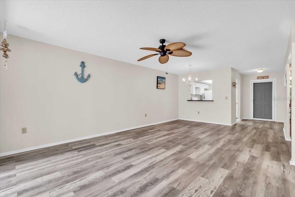 380 Three Lakes Ln #K - Photo 7 of 35