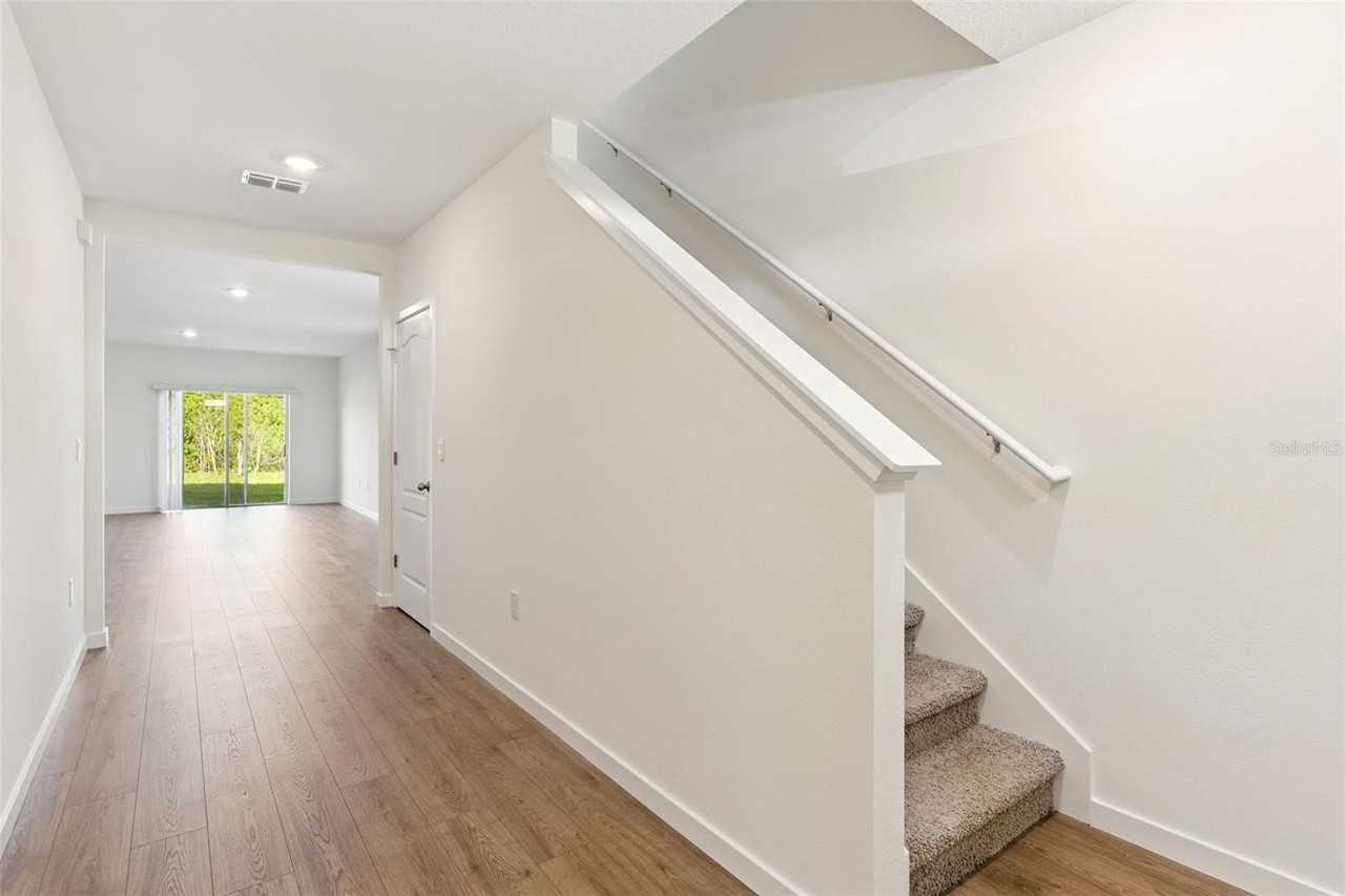 2113 Walnut Creek Dr - Photo 6 of 29