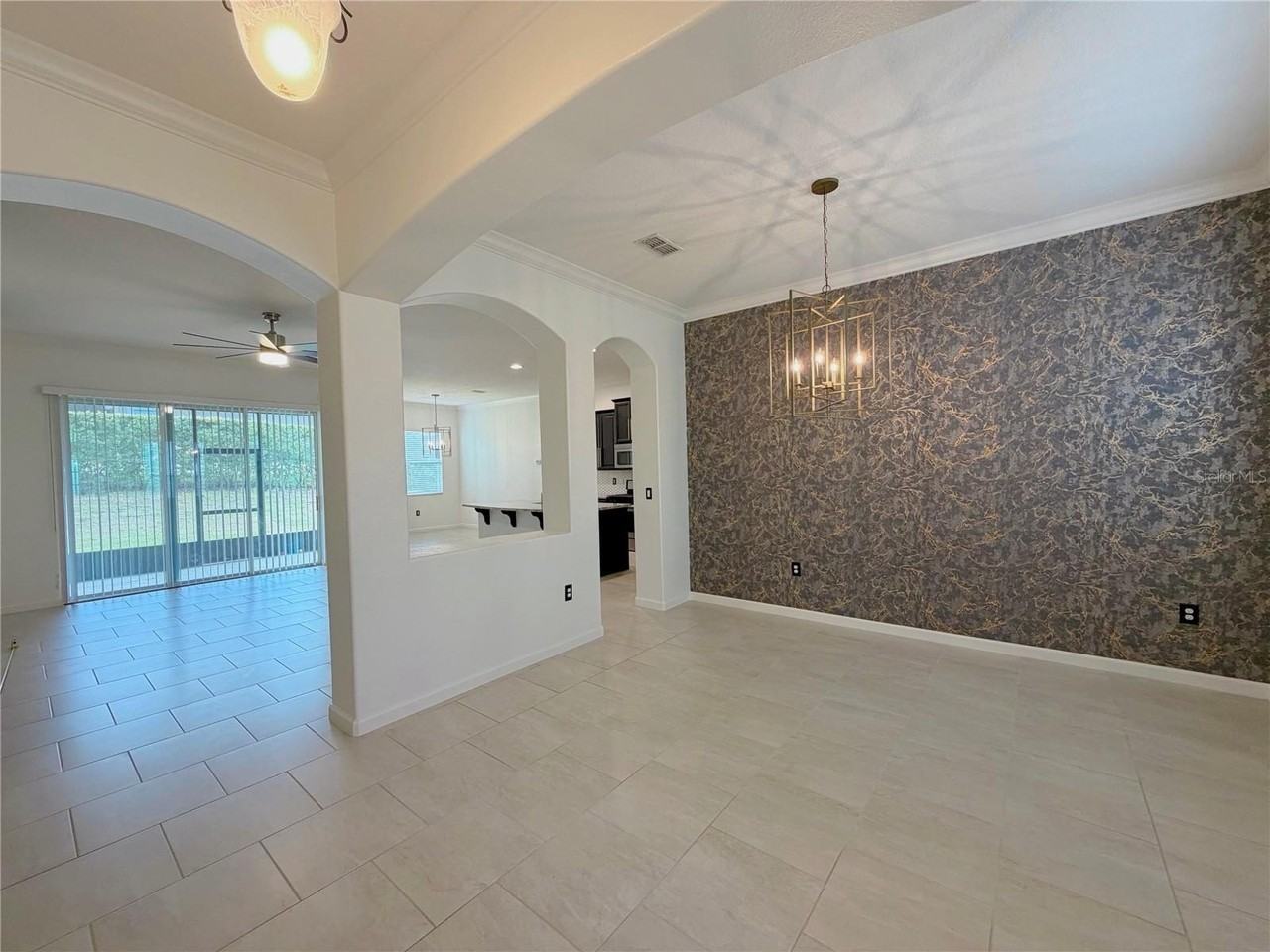 234 Chardonnay Ln - Photo 5 of 24