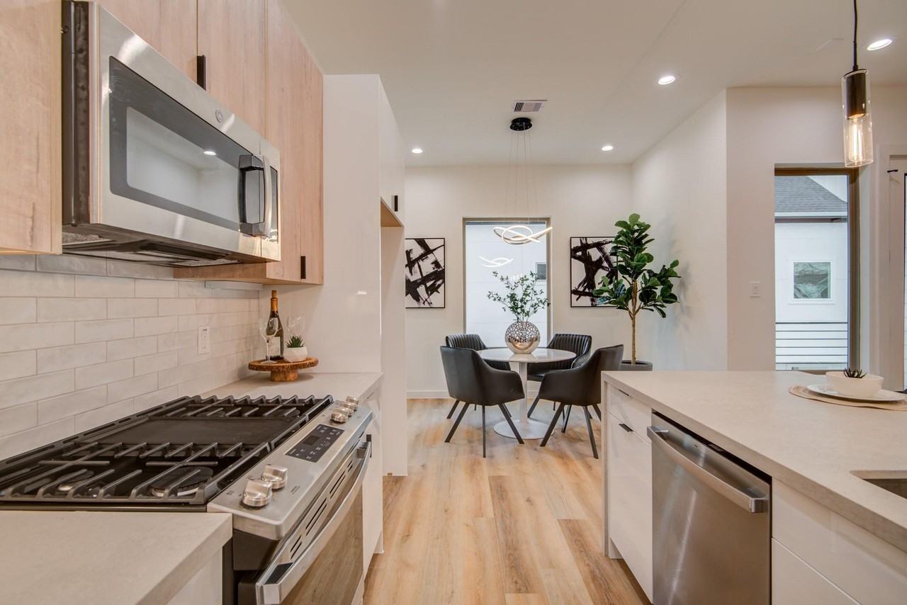 Peerless St Unit B - Photo 2 of 17