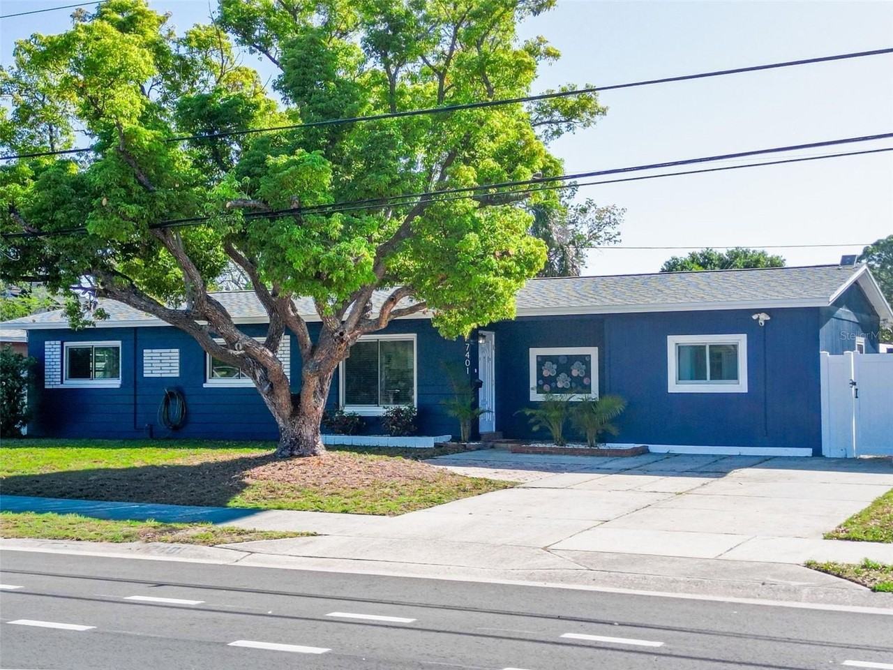 7401 16th St N - Photo 6 of 43