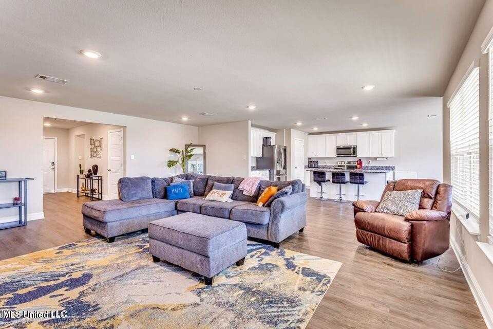 10429 Willow Leaf Dr - Photo 4 of 23