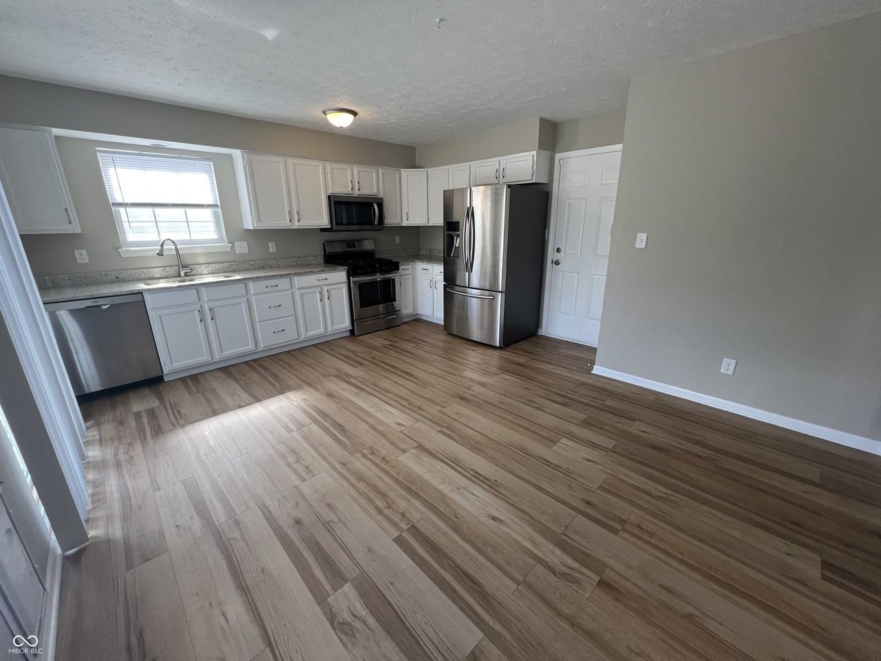 11205 Founders Pl - Photo 5 of 20