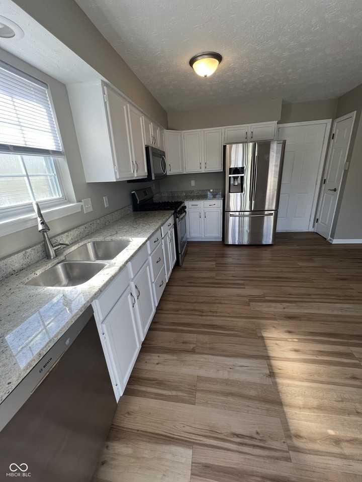 11205 Founders Pl - Photo 6 of 20