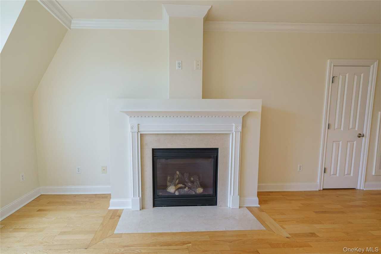 55 1st St Unit 408 - Photo 4 of 15