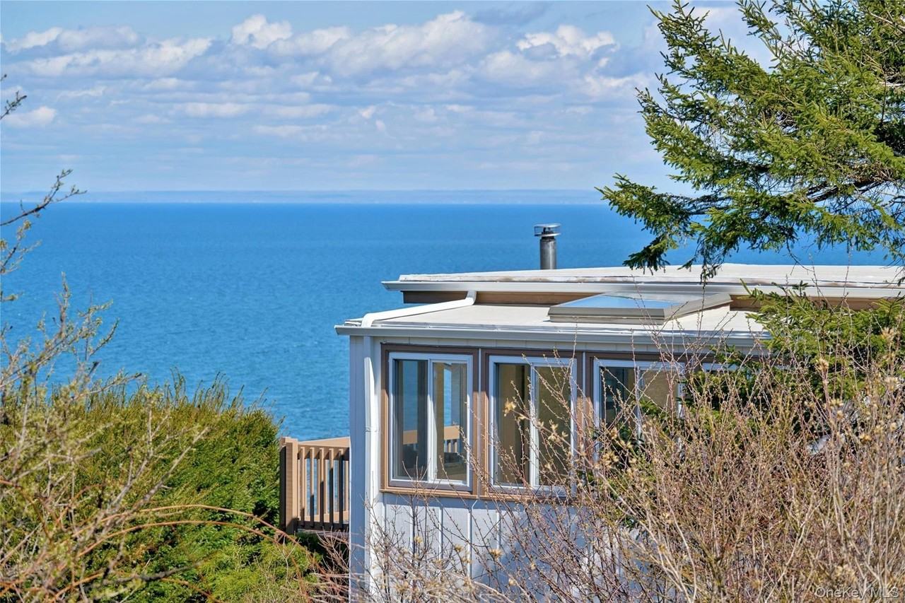 2 Dolphin Way - Photo 4 of 19