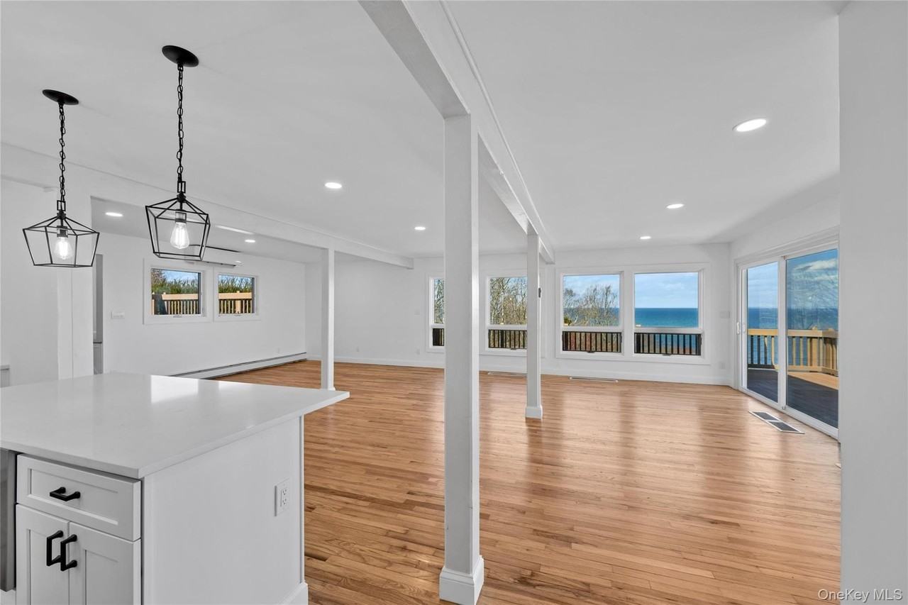 2 Dolphin Way - Photo 7 of 19