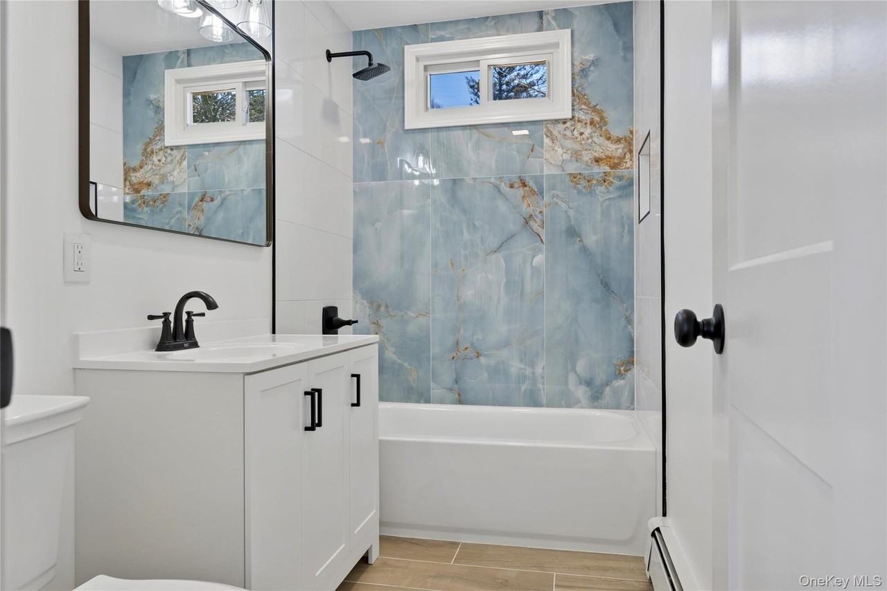 2 Dolphin Way - Photo 7 of 11