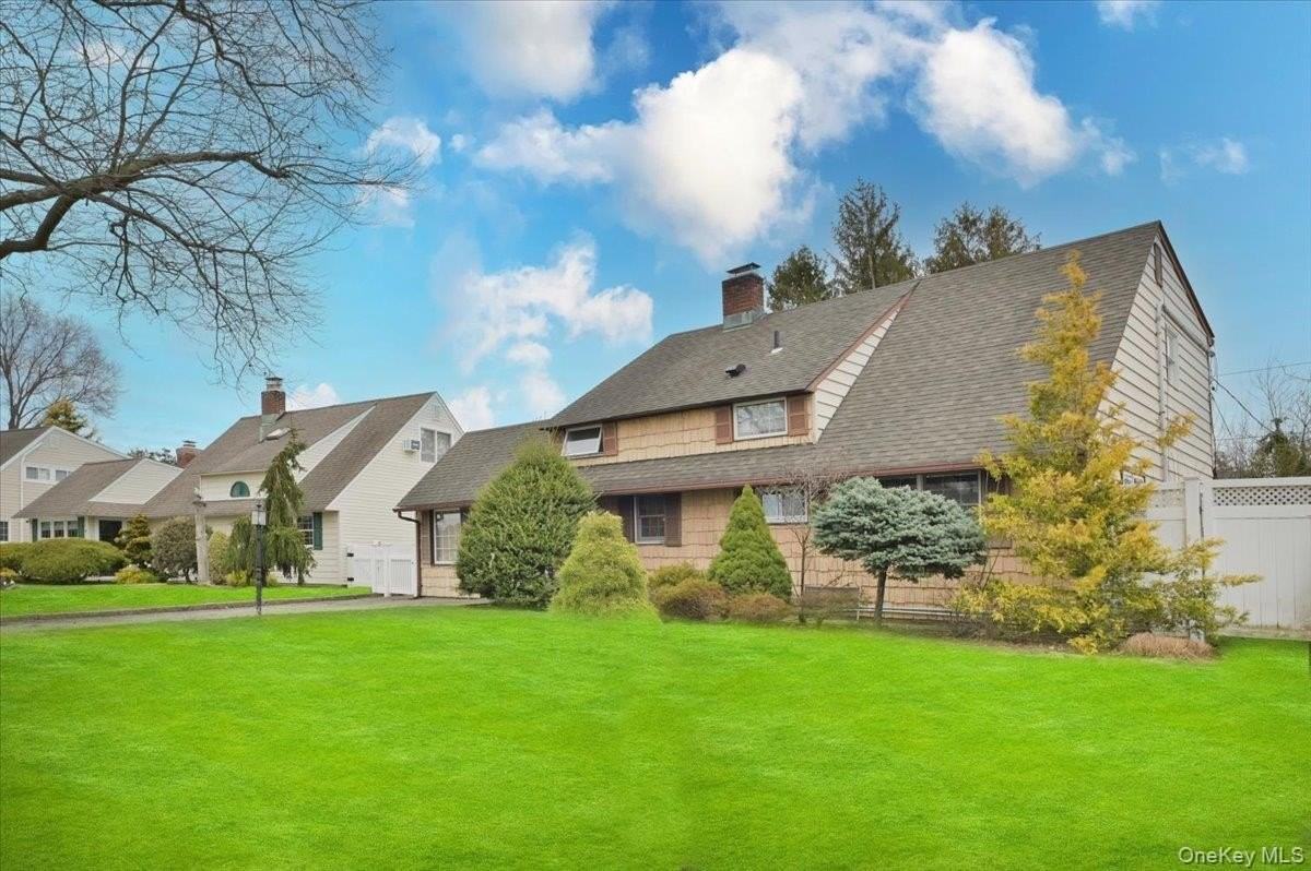 43 Flagstone Ln - Photo 3 of 21