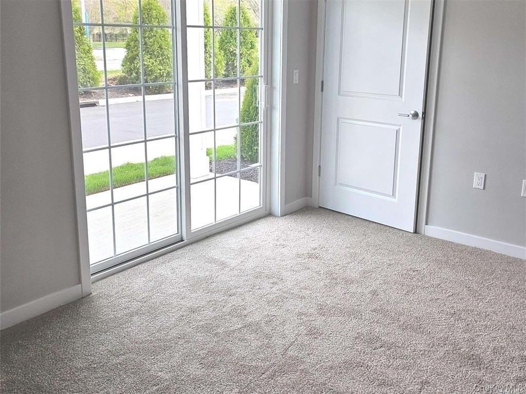 221 Eastview Dr #01 - Photo 7 of 10