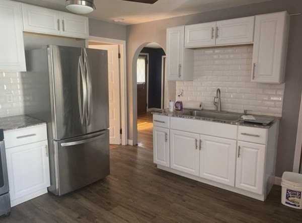 1 Saint Paul St Unit 2 - Photo 3 of 8