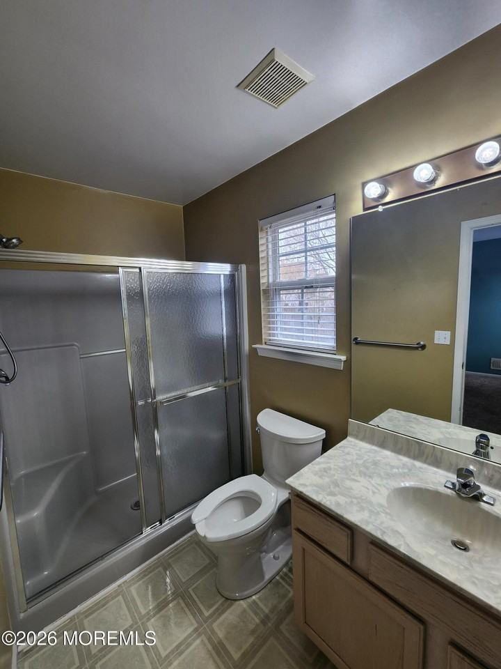 129 Lighthouse Dr - Photo 4 of 18