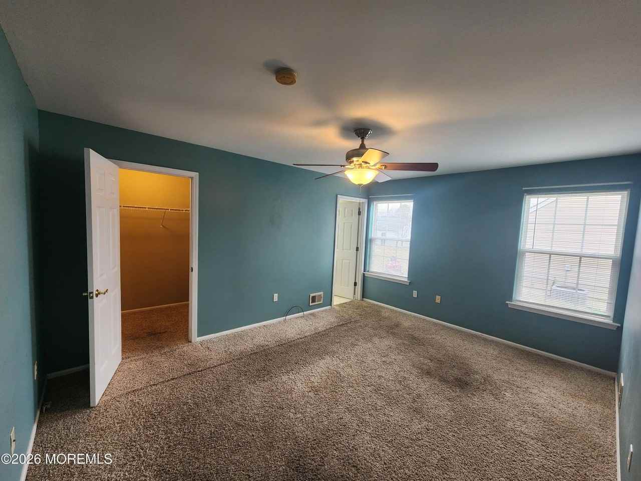 129 Lighthouse Dr - Photo 6 of 18