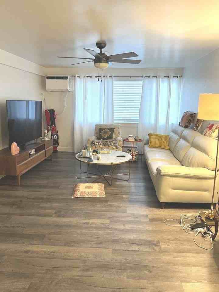 8812 Briar Ct Apt 1c - Photo 3 of 14