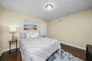 5030 N Moody Ave - Photo 5 of 23