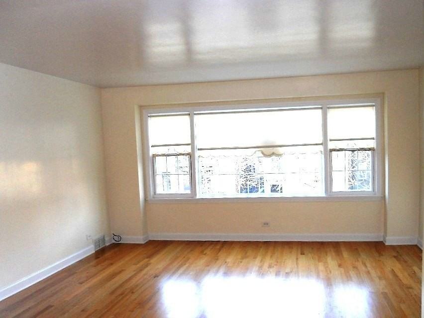 5534 N Campbell Ave #3E - Photo 3 of 16