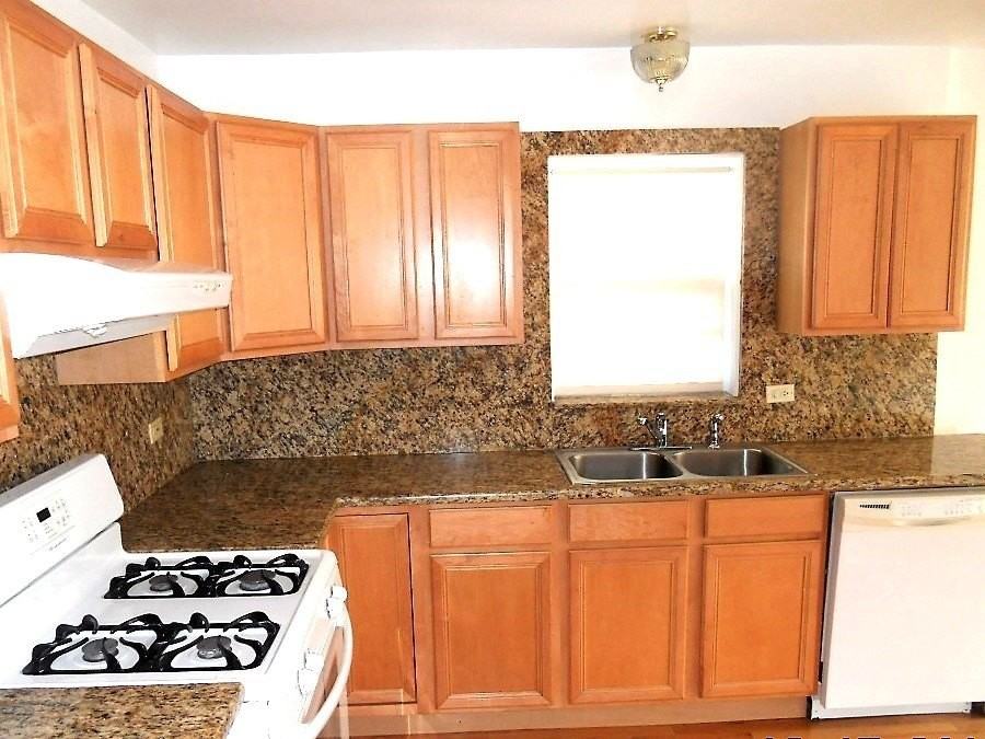 5534 N Campbell Ave #3E - Photo 5 of 16