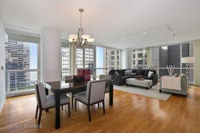 250 E Pearson St #1006 - Photo 2 of 16