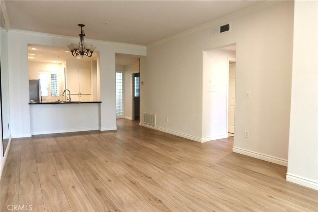 2243 Martin #110 - Photo 6 of 35