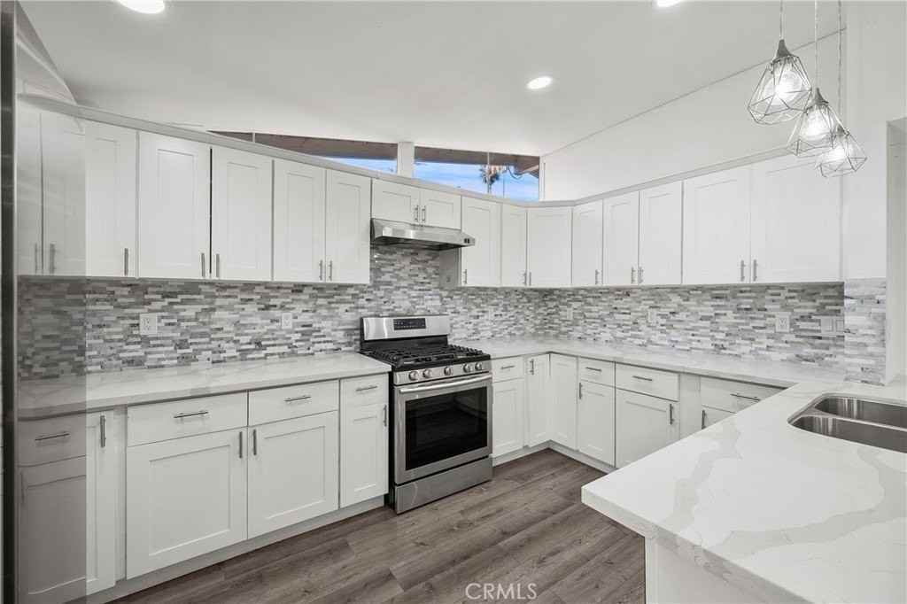 8153 Tunney Ave - Photo 4 of 20