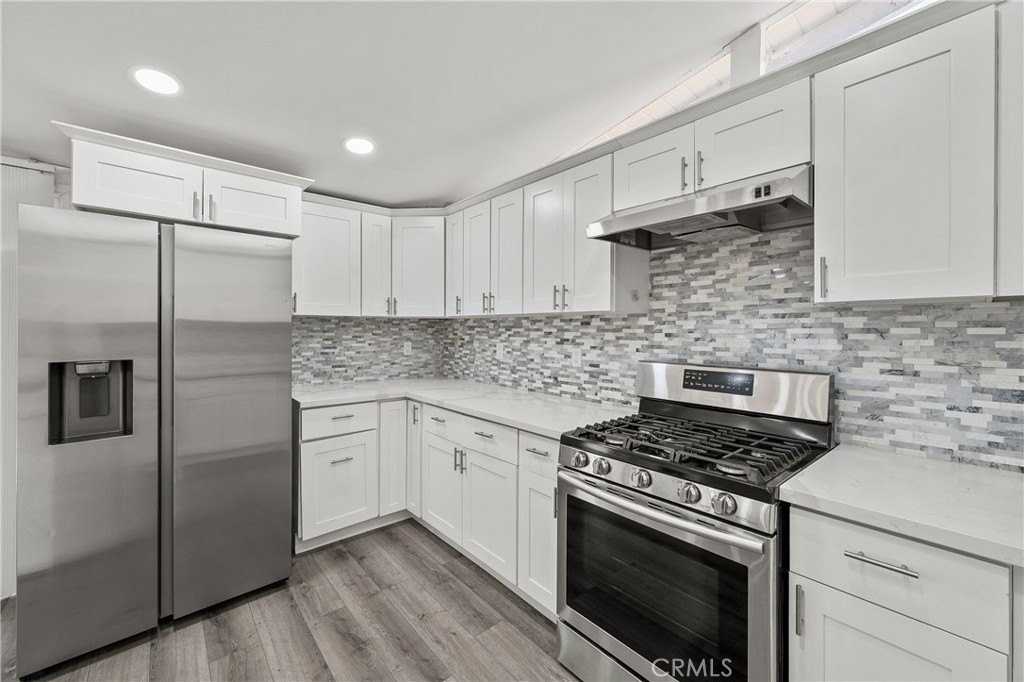 8153 Tunney Ave - Photo 5 of 20