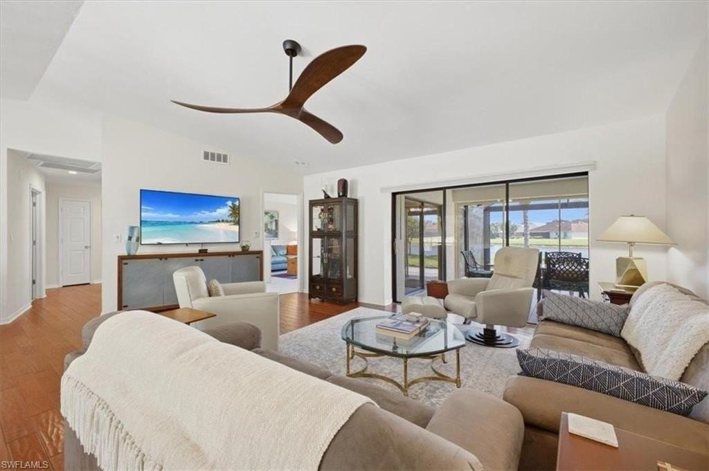 9874 Campbell Cir - Photo 5 of 31