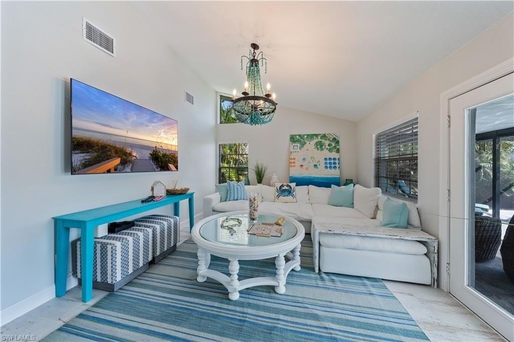 1220 Westlake Blvd - Photo 4 of 28