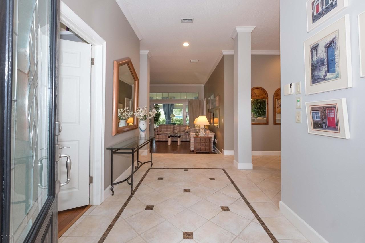 3770 Hunt Club Rd - Photo 5 of 49