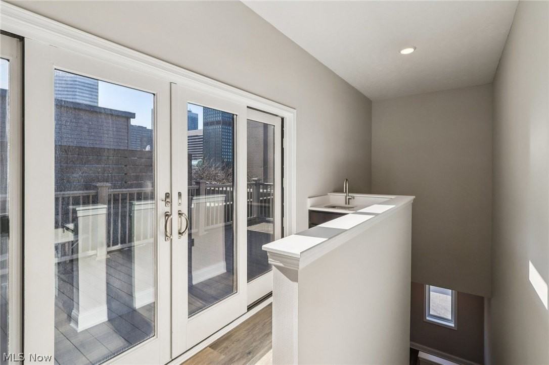 1446 E 14th St - Photo 7 of 50