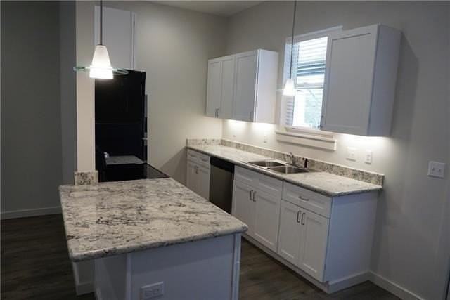 211 S Cypress St #B - Photo 3 of 16