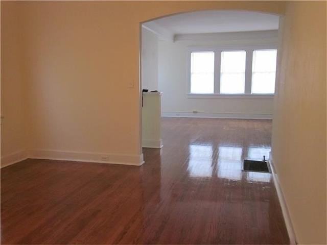 5422 Clara St - Photo 3 of 10