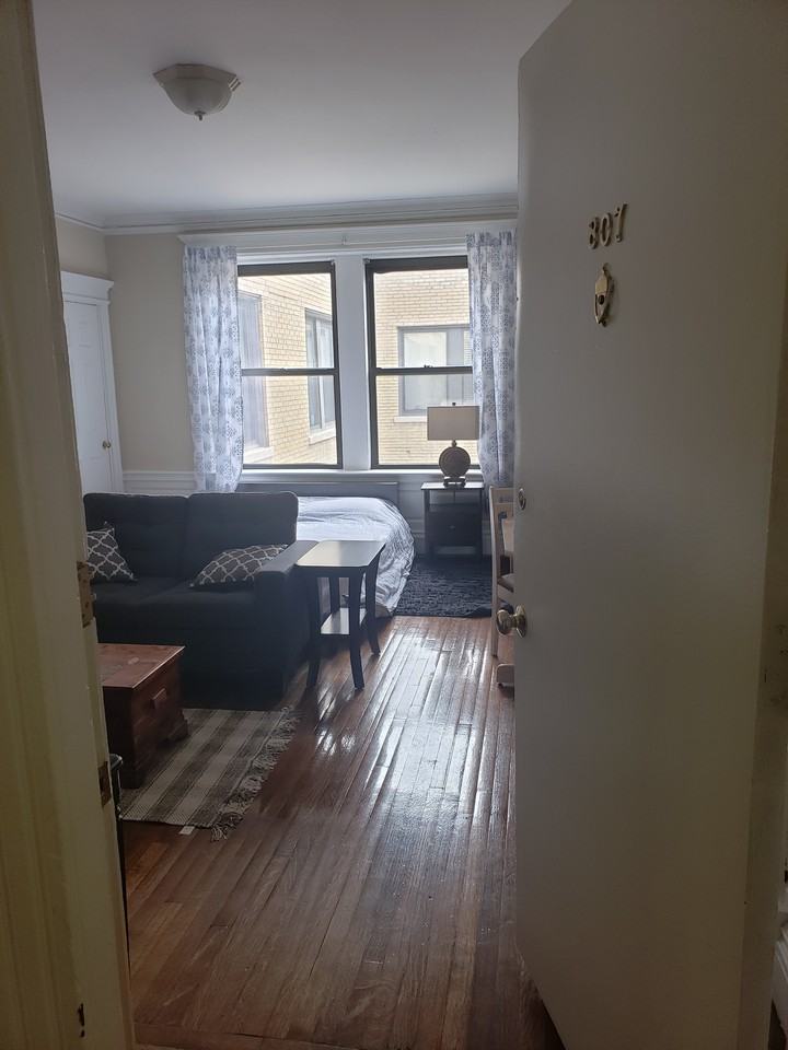 466 Commonwealth Avenue #807 - Photo 2 of 5