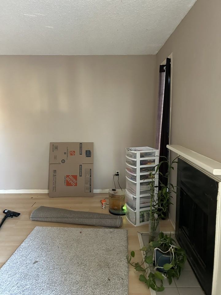 211 Thomson Ave #1 - Photo 7 of 7