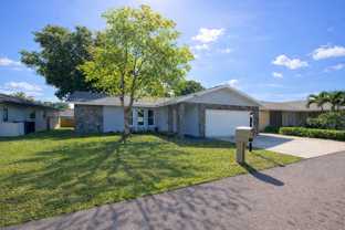 10489 113th St #1 - Photo 1 of 1