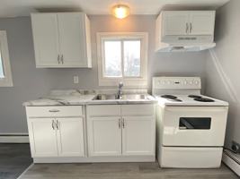 featured image of 144 Victoria St #3