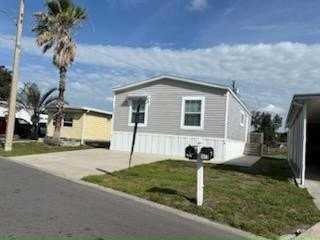 4000 24th St N Lot 1015 #1015